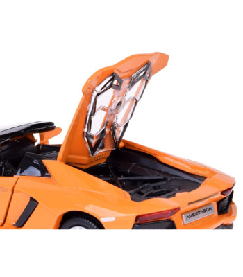 Auto metallmudel Lamborghini Aventador Roadster 1:32 interaktiivne ZA5053